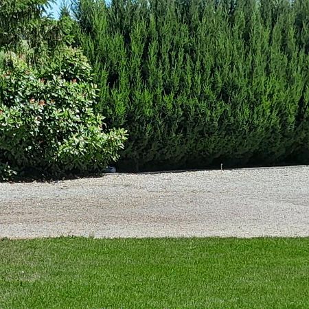 Les Roulottes Hotel Pouilly-sur-Vingeanne Luaran gambar